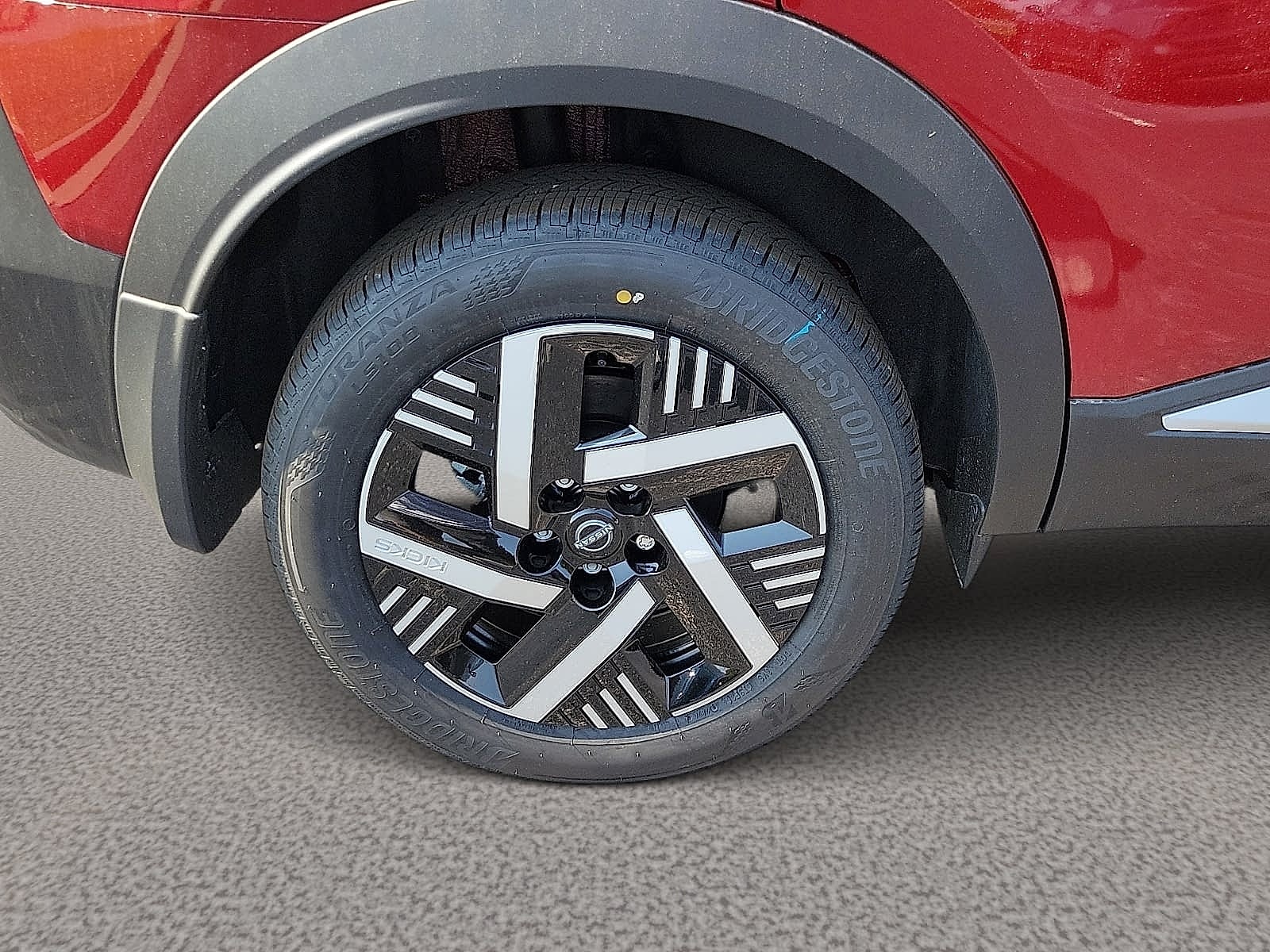 2027 Nissan Kicks SV FWD