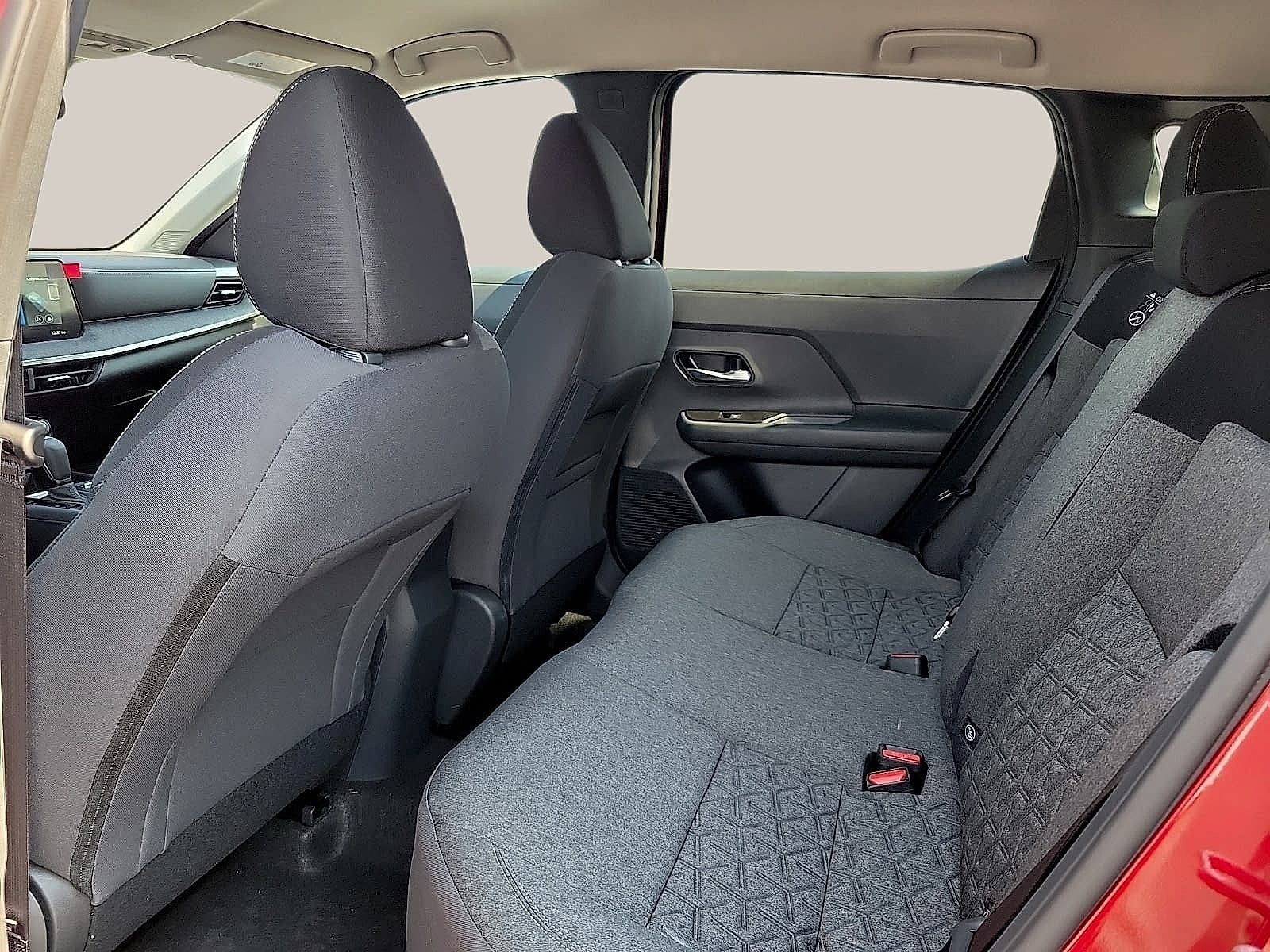 2027 Nissan Kicks SV FWD