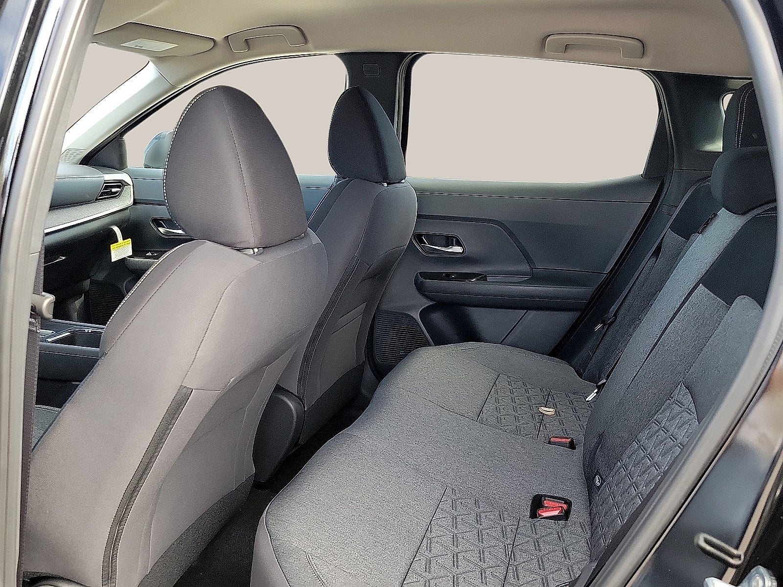 2027 Nissan Kicks SV FWD