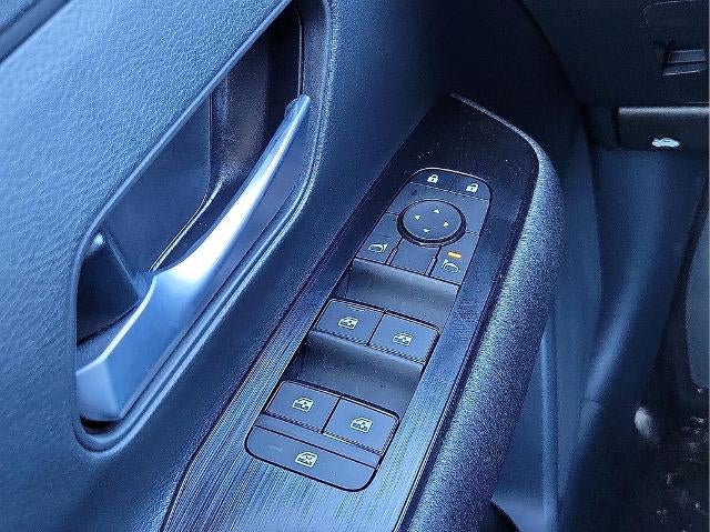 2026 Nissan Kicks SV FWD