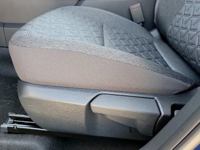 2027 Nissan Kicks SV FWD