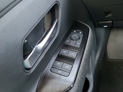 2027 Nissan Kicks SV FWD