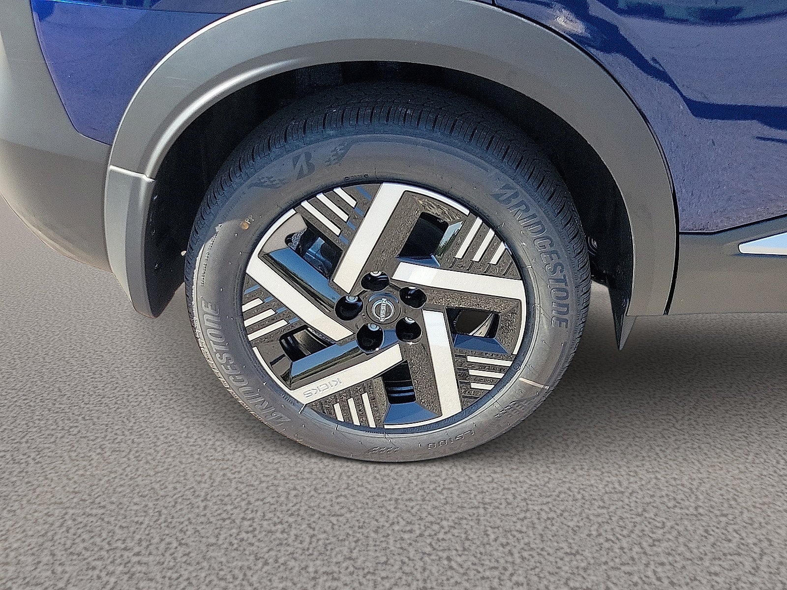 2027 Nissan Kicks SV FWD