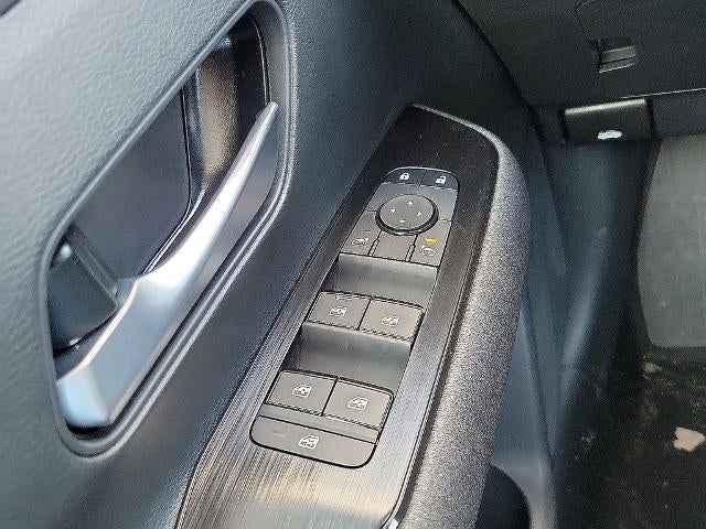 2026 Nissan Kicks SV FWD