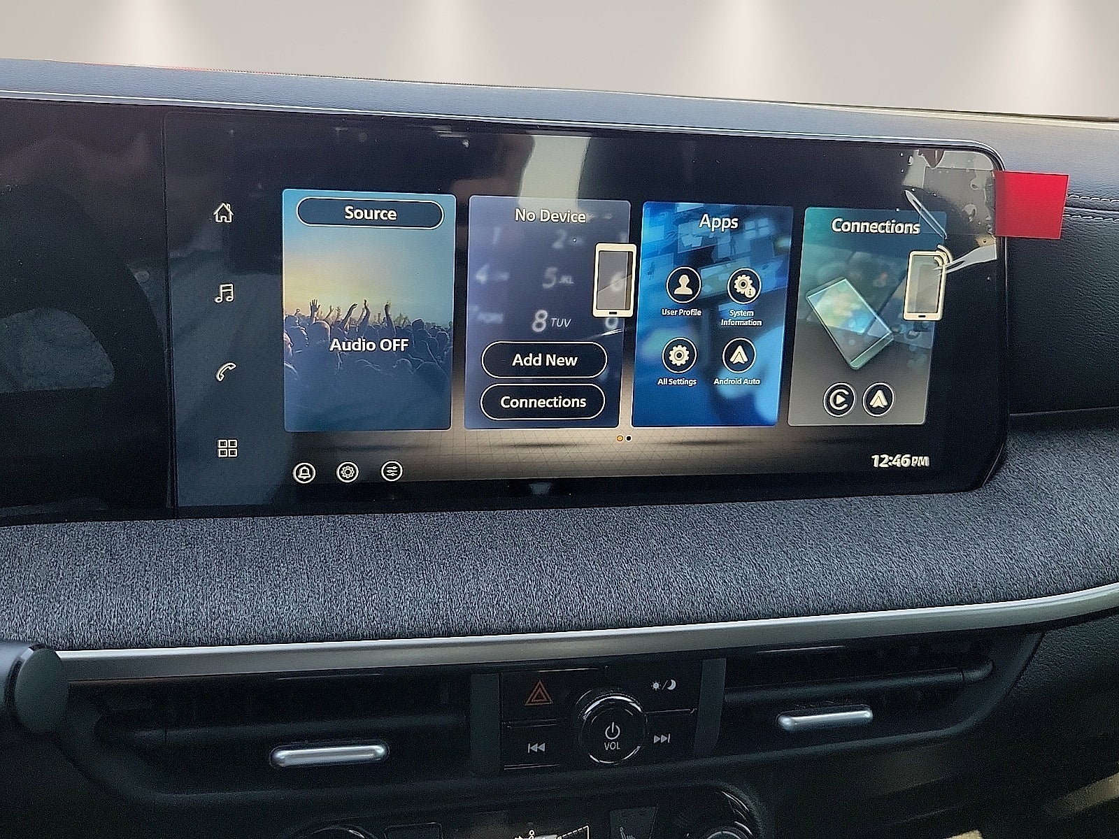 2027 Nissan Kicks SV FWD