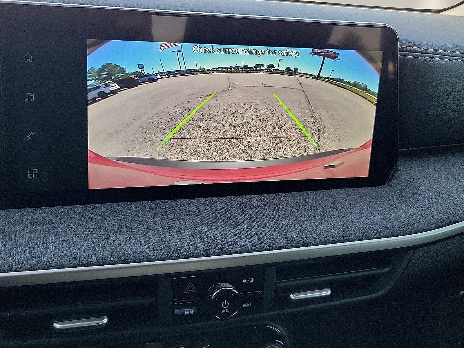 2027 Nissan Kicks SV FWD
