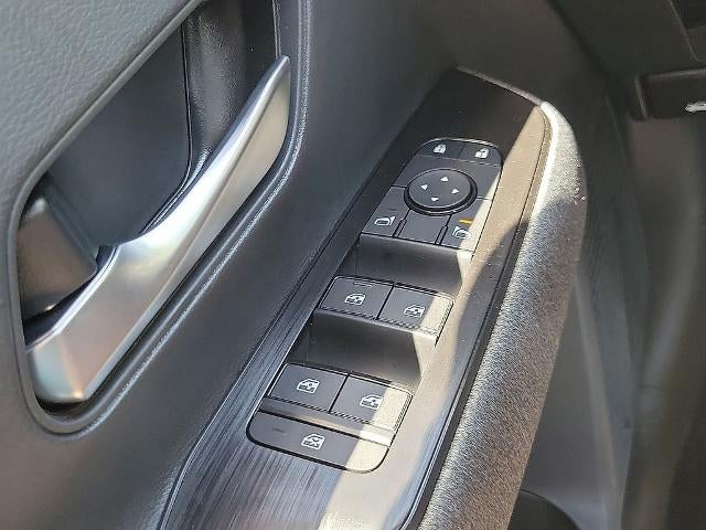 2026 Nissan Kicks SV FWD