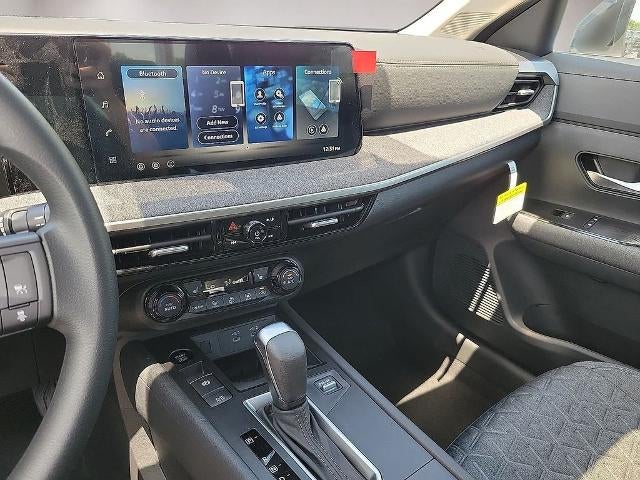 2026 Nissan Kicks SV FWD