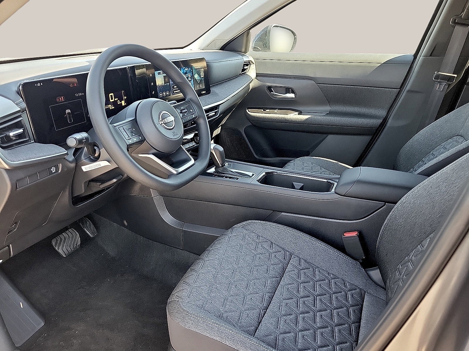 2027 Nissan Kicks SV FWD