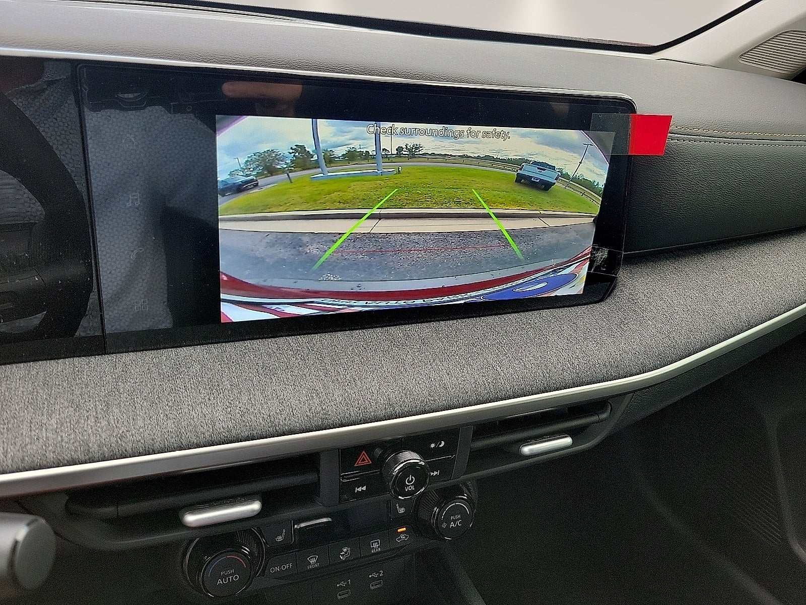 2027 Nissan Kicks SV FWD