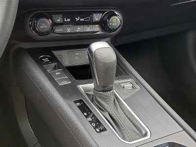 2027 Nissan Kicks SV FWD