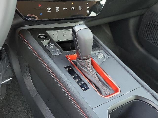 2026 Nissan Kicks SR FWD