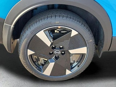 2026 Nissan Kicks SR FWD