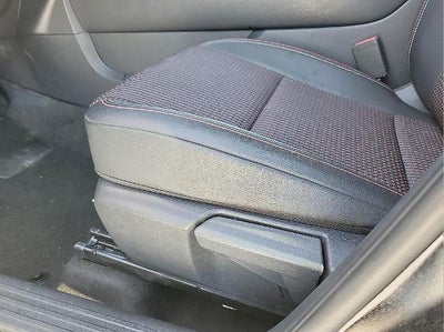 2025 Nissan Kicks SR FWD