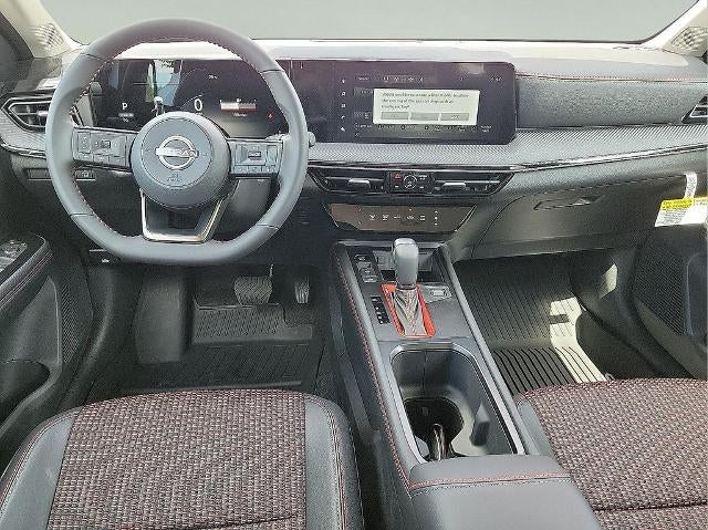 2025 Nissan Kicks SR FWD