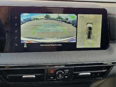 2025 Nissan Kicks SR FWD