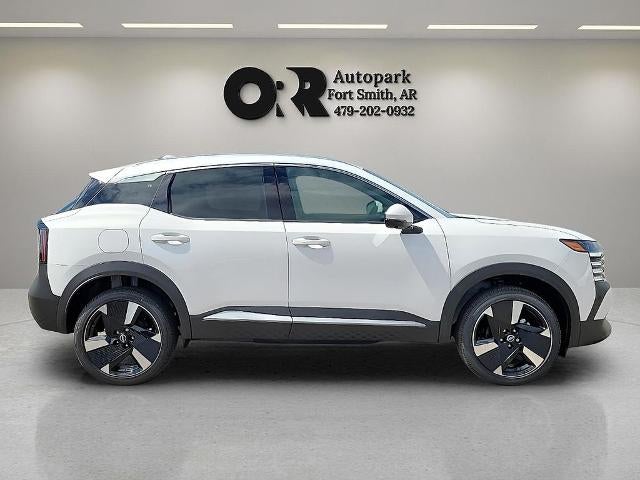 2025 Nissan Kicks SR FWD