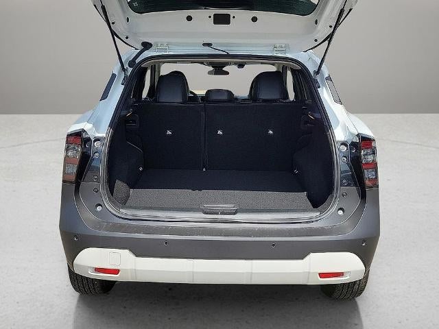 2025 Nissan Kicks SR FWD