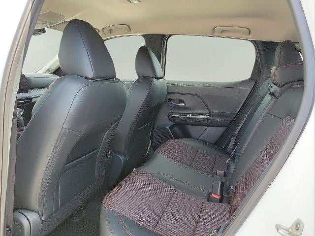 2025 Nissan Kicks SR FWD