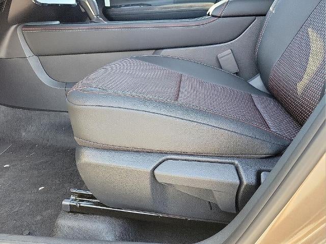 2026 Nissan Kicks SR FWD