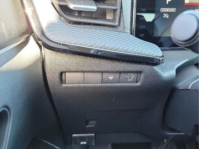 2026 Nissan Kicks SR FWD