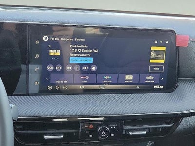 2026 Nissan Kicks SR FWD