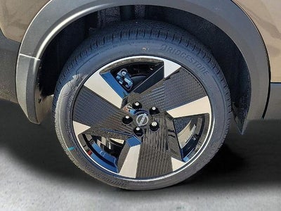 2026 Nissan Kicks SR FWD