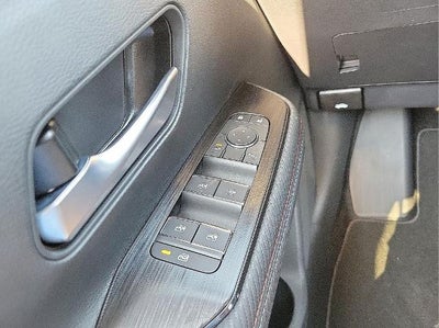 2026 Nissan Kicks SR FWD