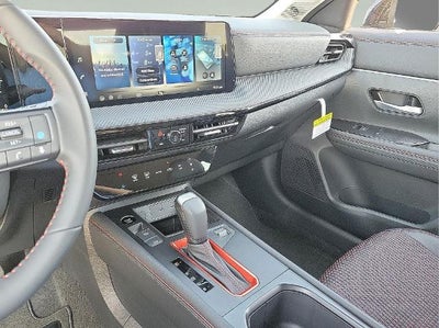 2026 Nissan Kicks SR FWD