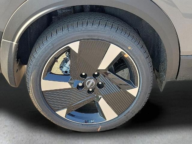 2026 Nissan Kicks SR FWD