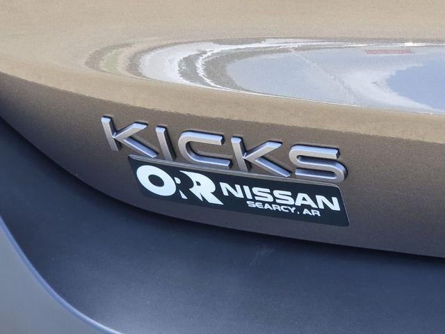 2025 Nissan Kicks SR FWD