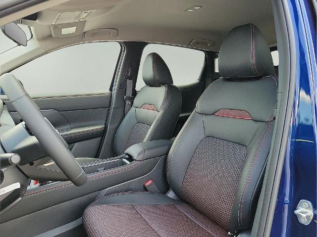 2025 Nissan Kicks SR FWD