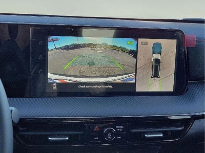 2026 Nissan Kicks SR FWD