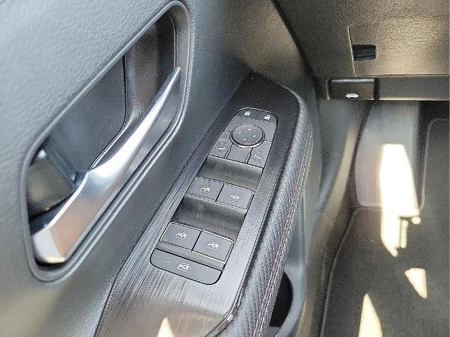 2026 Nissan Kicks SR FWD