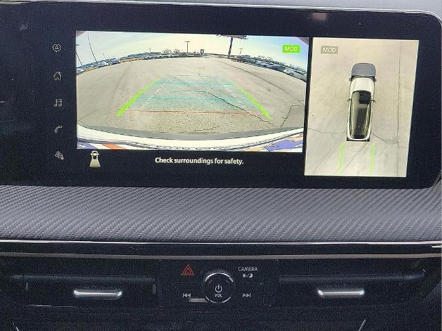 2025 Nissan Kicks SR AWD