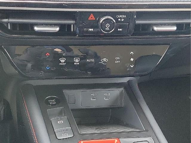 2025 Nissan Kicks SR AWD