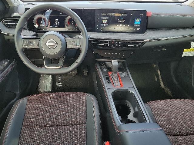 2025 Nissan Kicks SR AWD