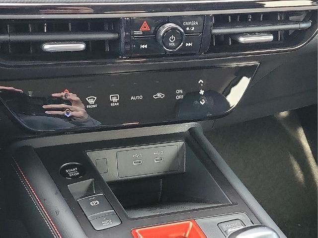 2025 Nissan Kicks SR AWD