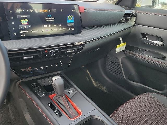 2025 Nissan Kicks SR AWD