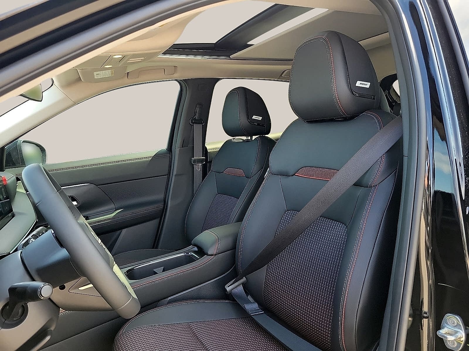 2027 Nissan Kicks SR AWD
