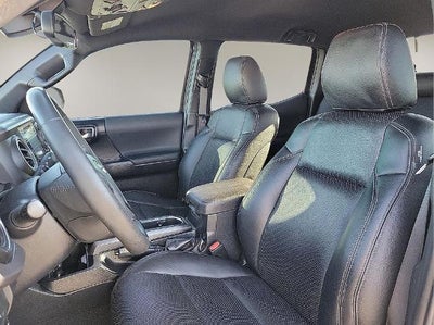 2018 Toyota Tacoma SR Double Cab 5' Bed V6 4x4 AT (GS)