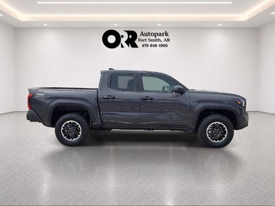 2025 Toyota Tacoma 4WD 4WD TRD Off Road Double Cab 5' Bed AT (Natl)