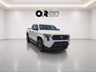 2024 Toyota Tacoma 4WD 4WD SR Double Cab 5' Bed AT (GS)