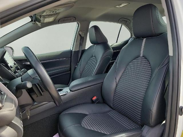 2024 Toyota Camry SE Auto (SE)