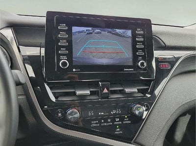 2024 Toyota Camry SE Auto (SE)