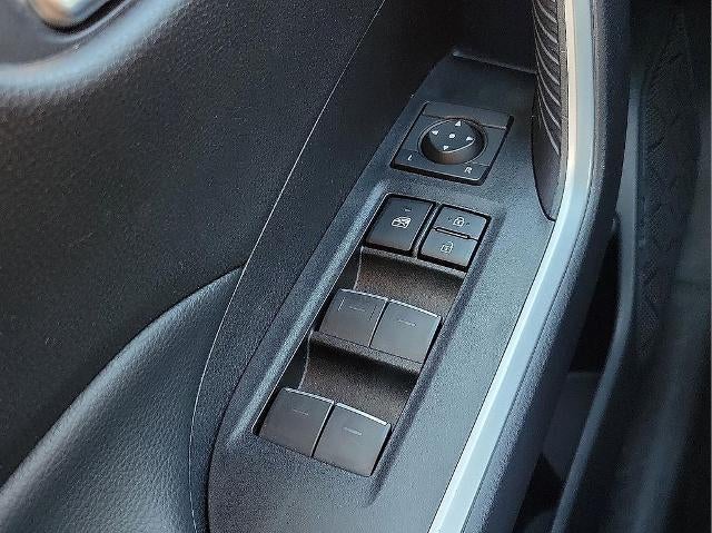 2025 Toyota RAV4 Hybrid XLE AWD (Natl)