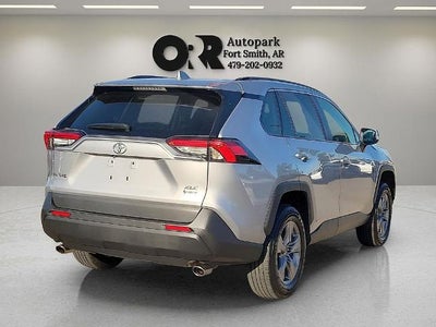 2025 Toyota RAV4 Hybrid XLE AWD (Natl)