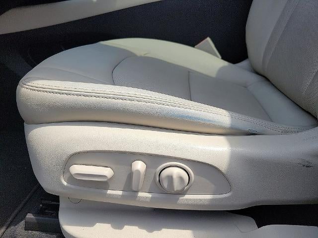2023 Buick Enclave Essence FWD