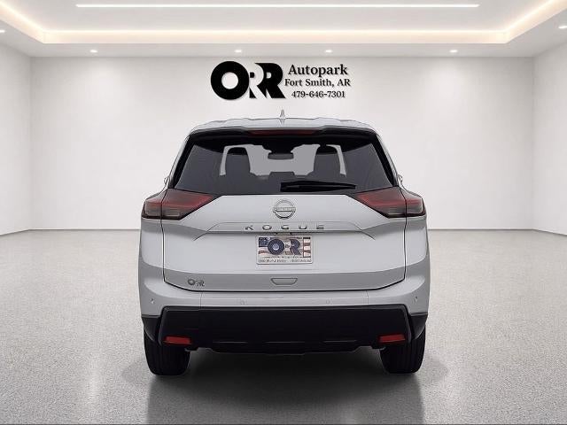 2025 Nissan Rogue FWD SV