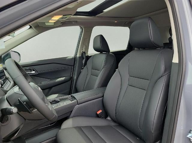 2026 Nissan Rogue 2026.5 FWD Dark Armor